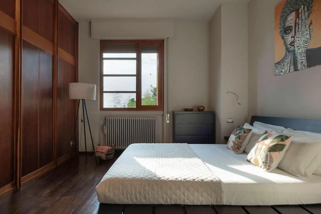 Villa Wright, Toscanaonehh Mommio 0*,  Italien