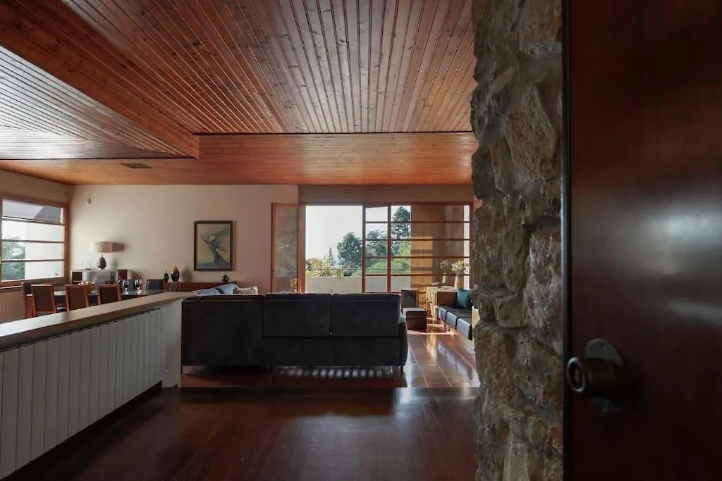 Villa Wright, Toscanaonehh Mommio