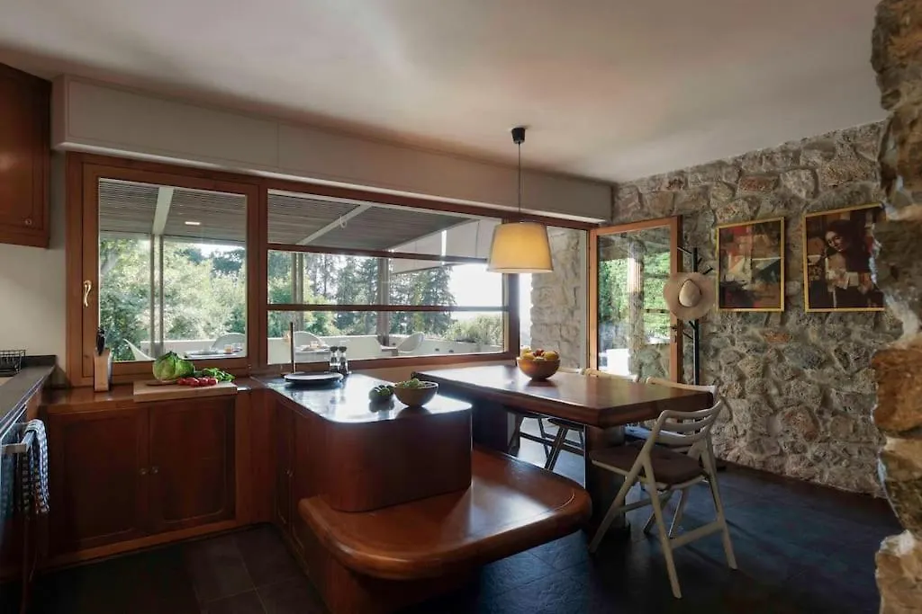 Villa Wright, Toscanaonehh Mommio