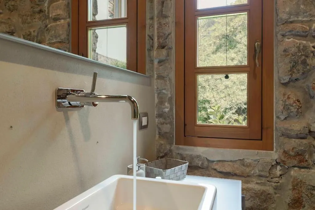 Villa Wright, Toscanaonehh Mommio