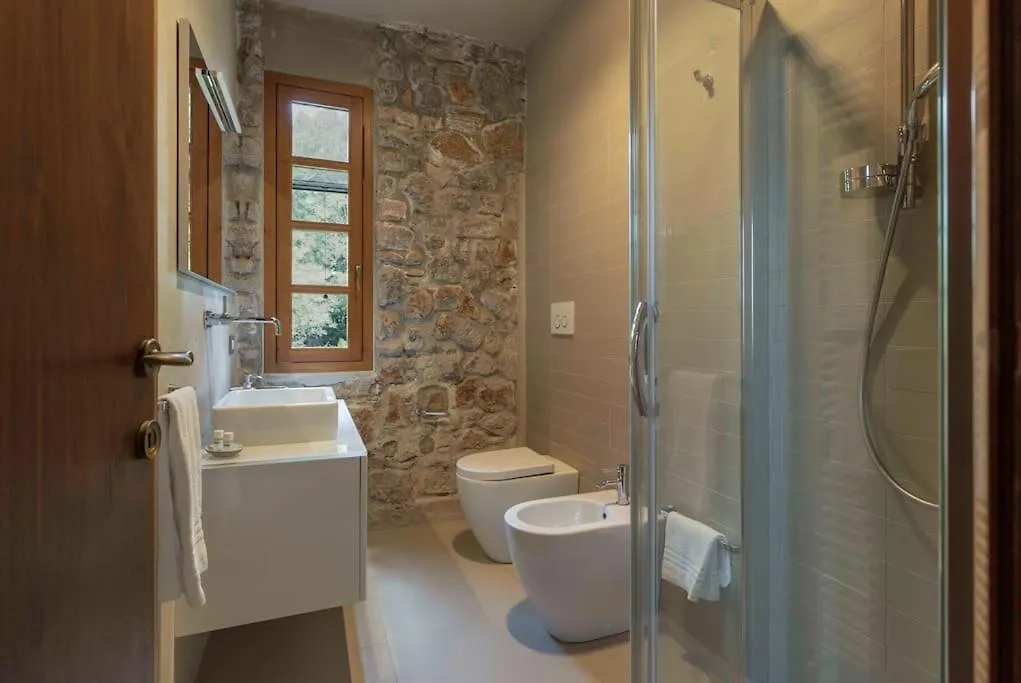 Villa Wright, Toscanaonehh Mommio